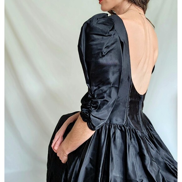 1980s Vintage Black Satin Puff Sleeve Prom Dress: Gothic Formal Gown, Womens M - Picture 12 of 13